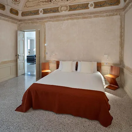 Palazzo Alchimia Φαζάνο